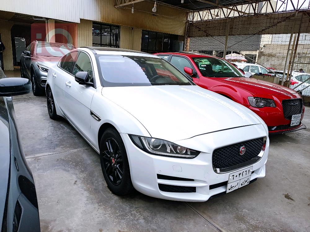 Jaguar XE